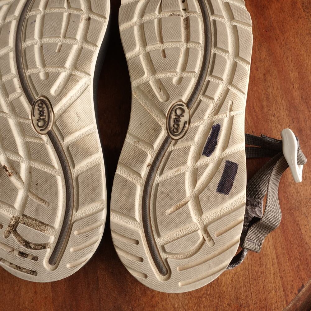Chaco Sandals Womens SZ 11 Gray Z/Cloud Strappy Outdoor Hiking Adjustable Shoes - Picture 15 of 16